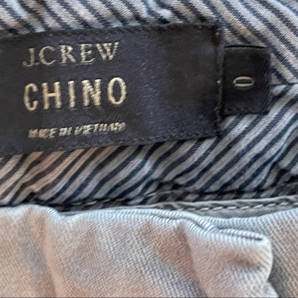 J. CREW Chino grey 4" shorts Size 0 - Picture 3 of 8